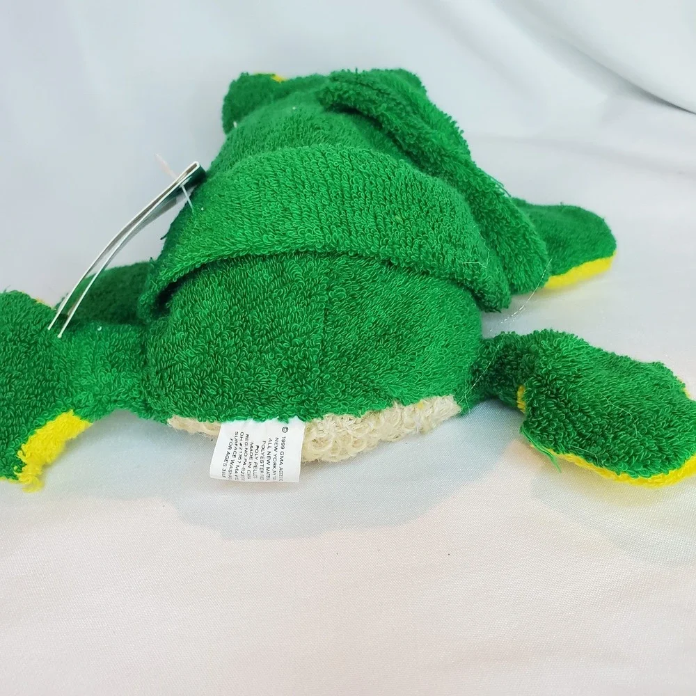 Rub a dub club Stuffed Frog Plush wash cloth bath